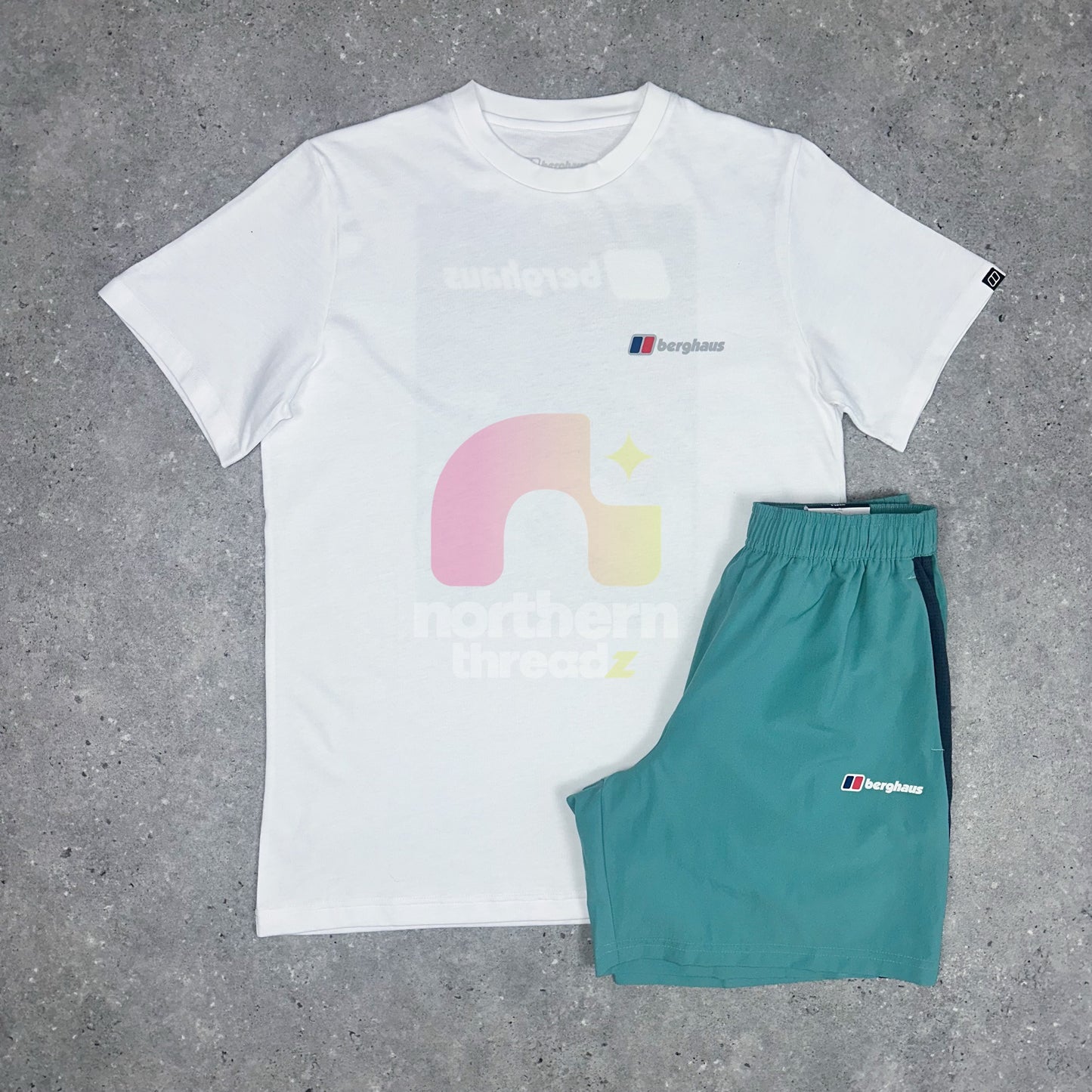 Berghaus Peak Set (White/Green)