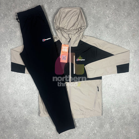 Berghaus Axis Tracksuit (Sand/Black)