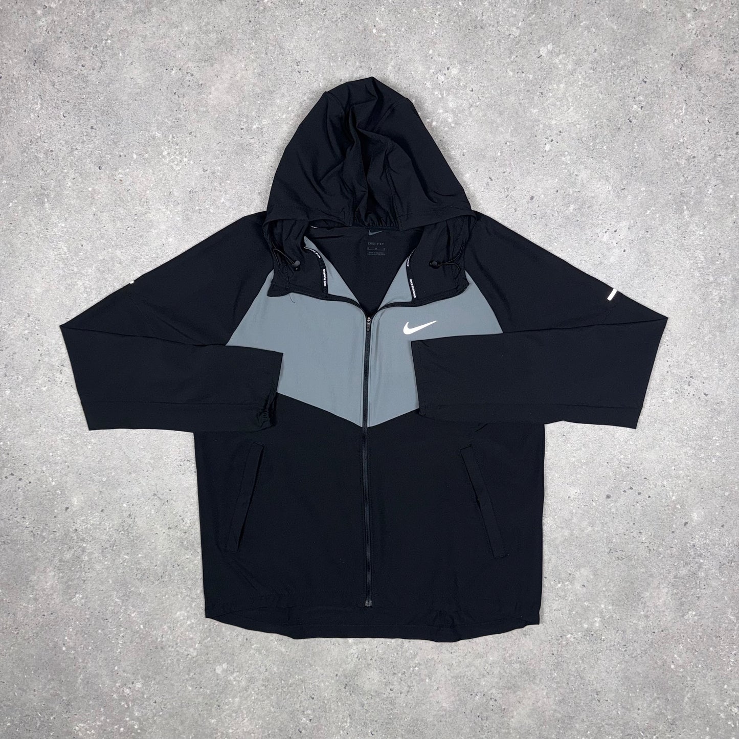 Nike Miler Jacket (Black/Grey)