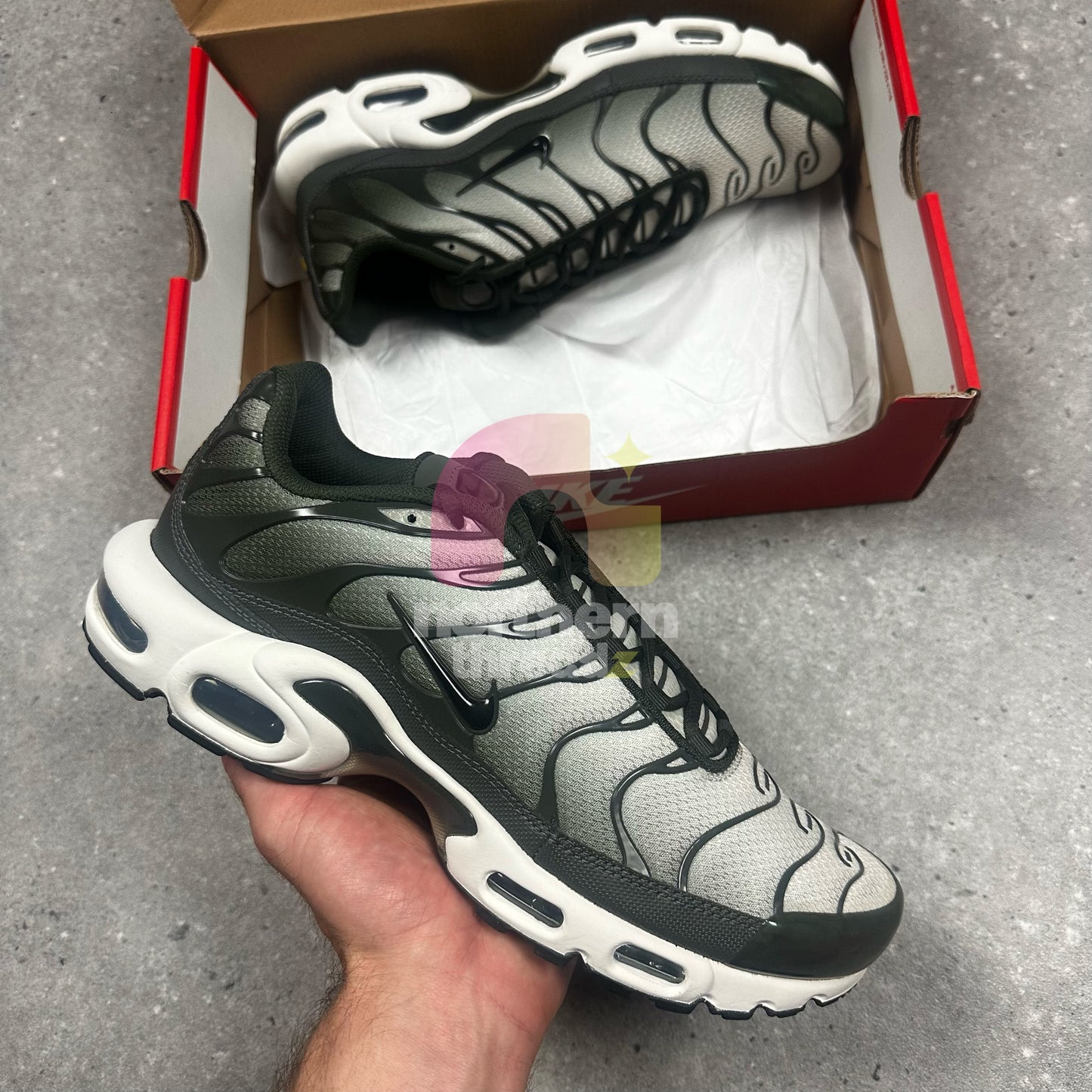 Nike Air Max Plus TN (Khaki Green)