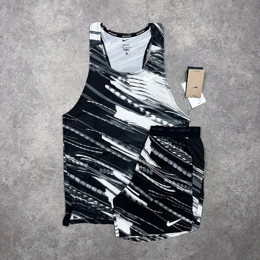 Nike Garble Vest Set (Black/White)