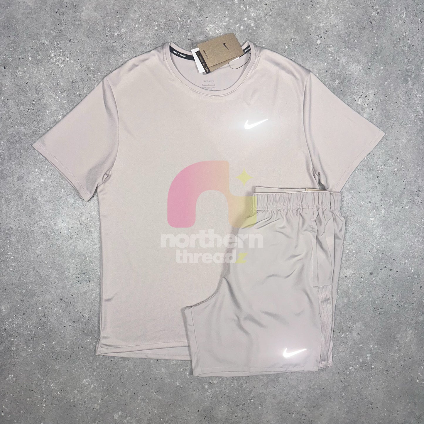 Nike Miler 2.0 Set (Sand)