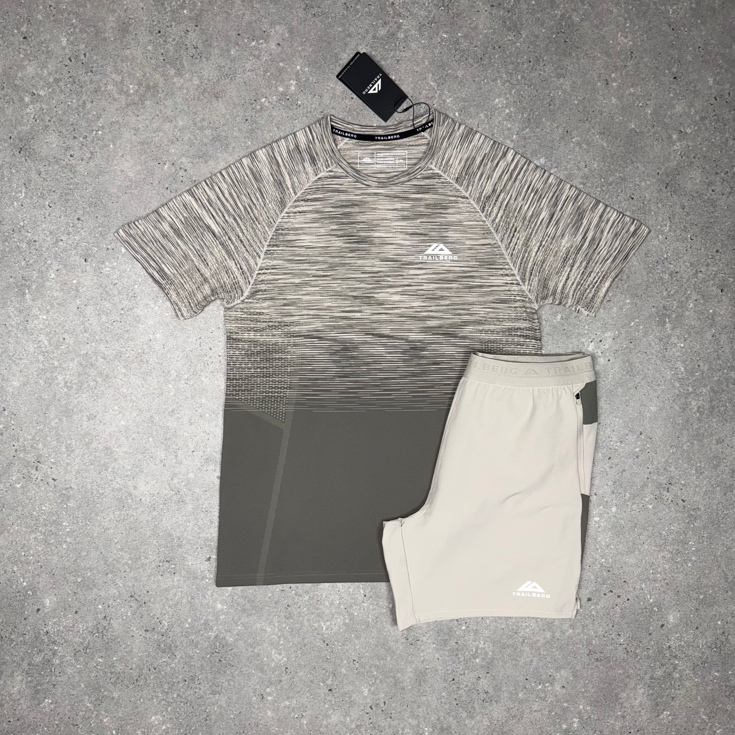 Trailberg Seamless Set (Beige)