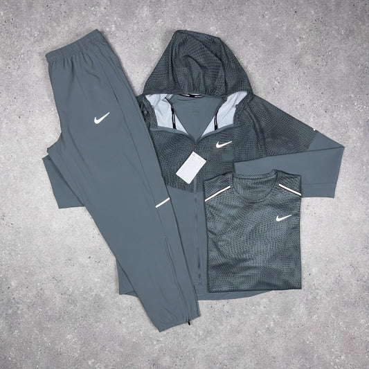 Nike Tracksuit Tri Set (Grey)