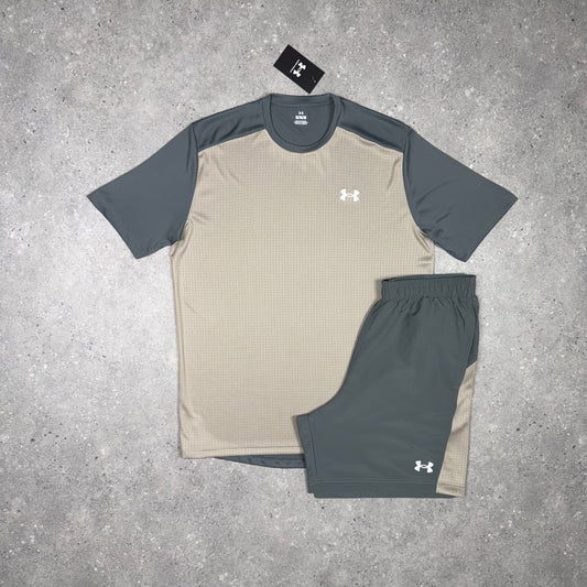 Under Armour Tech Set (Beige/Grey)