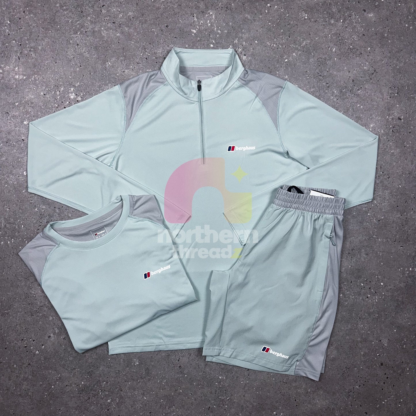 Berghaus 1/2 Zip Tri Set (Mint)