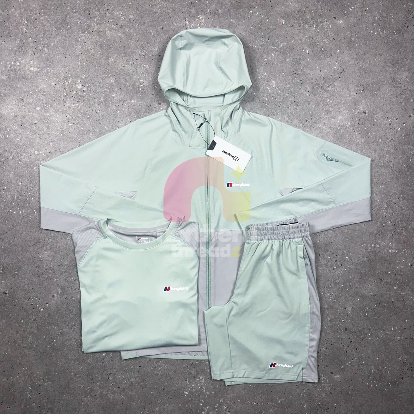 Berghaus Jacket & Shorts Tri Set (Mint)