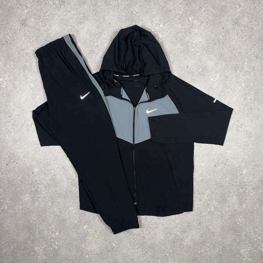 Nike Miler Tracksuit (Black)