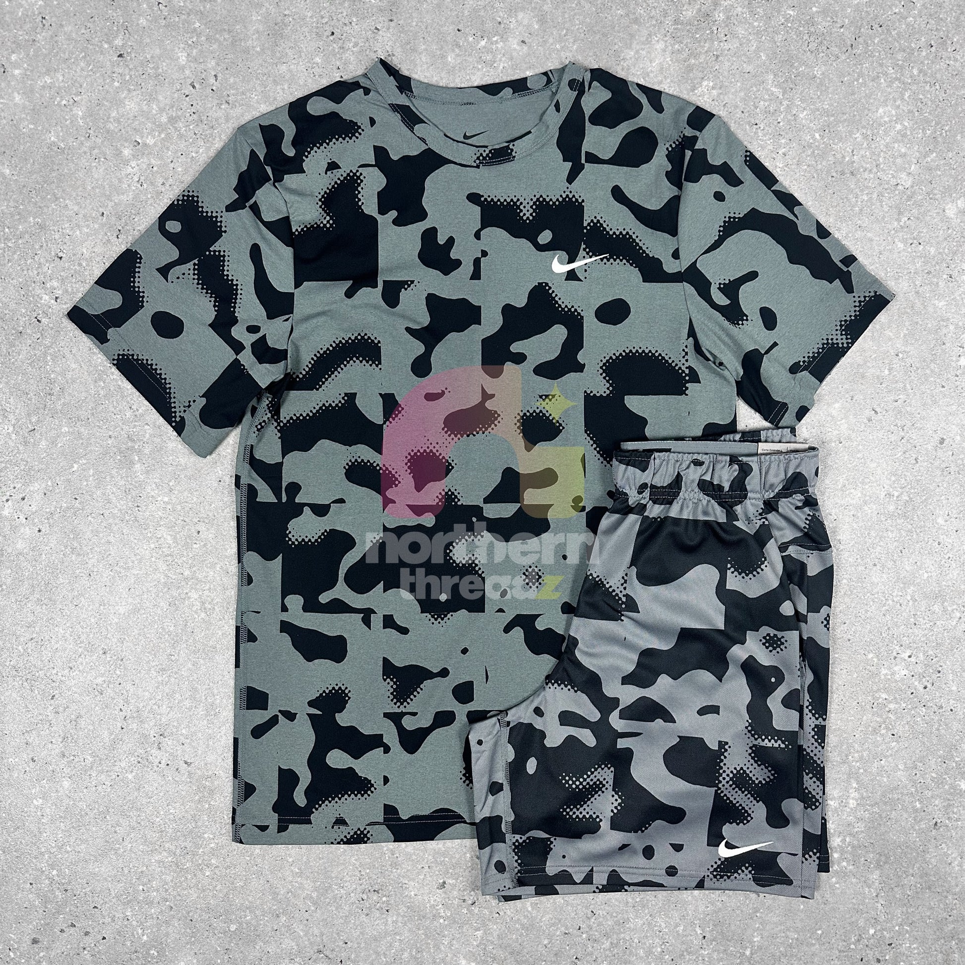 Nike Camo GFX Set (Grey) - S / S - Outfits - Northern Threadz