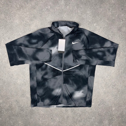 Nike Smoke Tri Set (Grey)