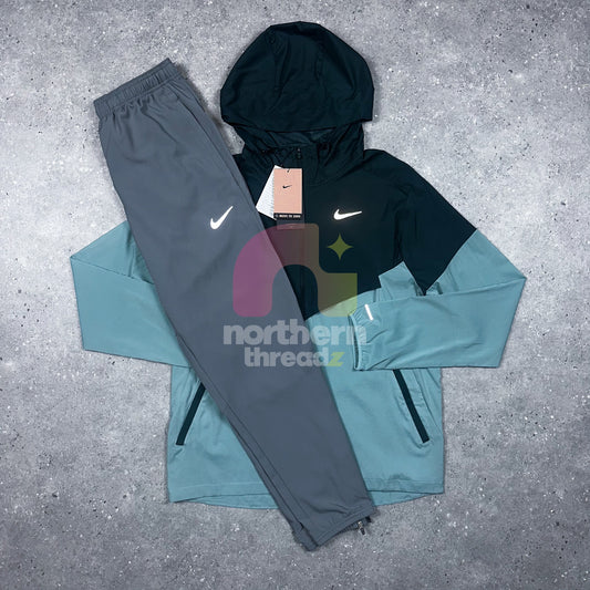 Nike Windbreaker Tracksuit (Green/Grey)