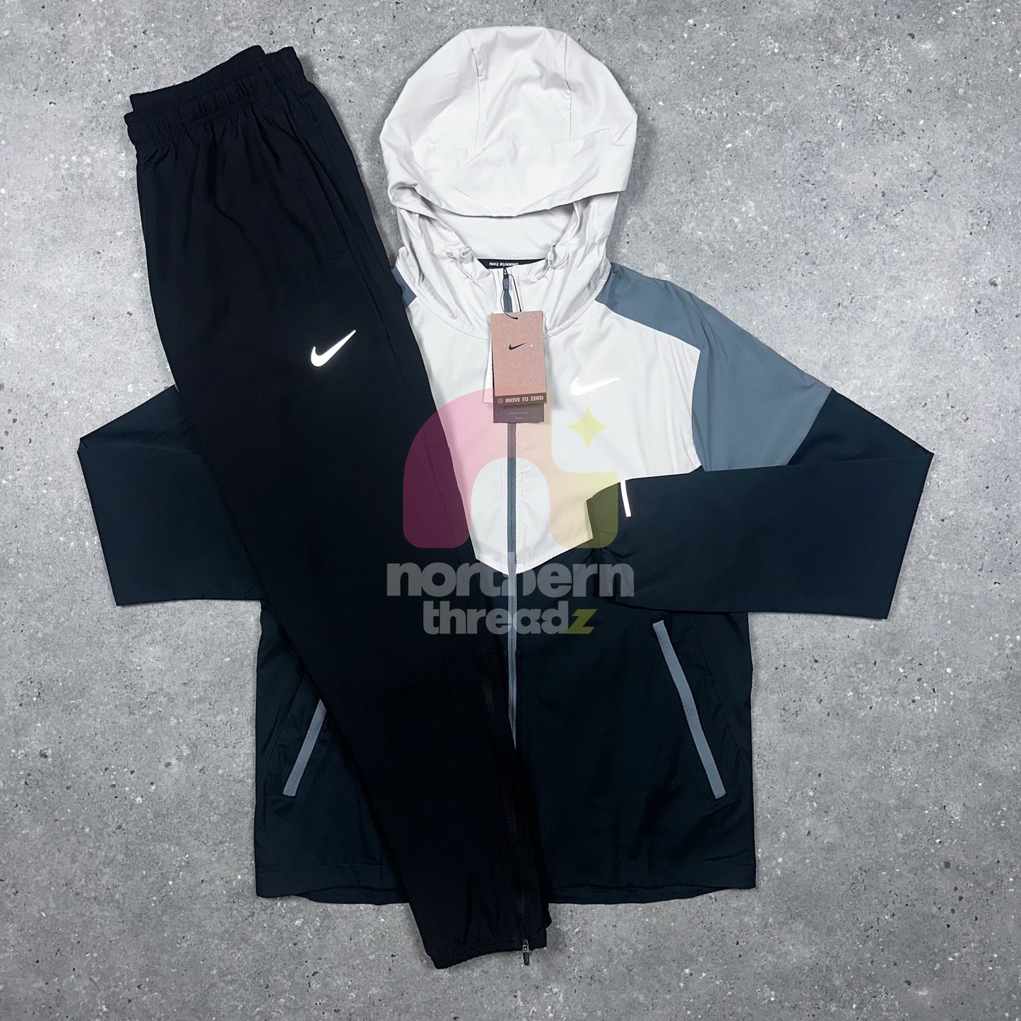 Nike Windbreaker Tracksuit (Beige/Black)
