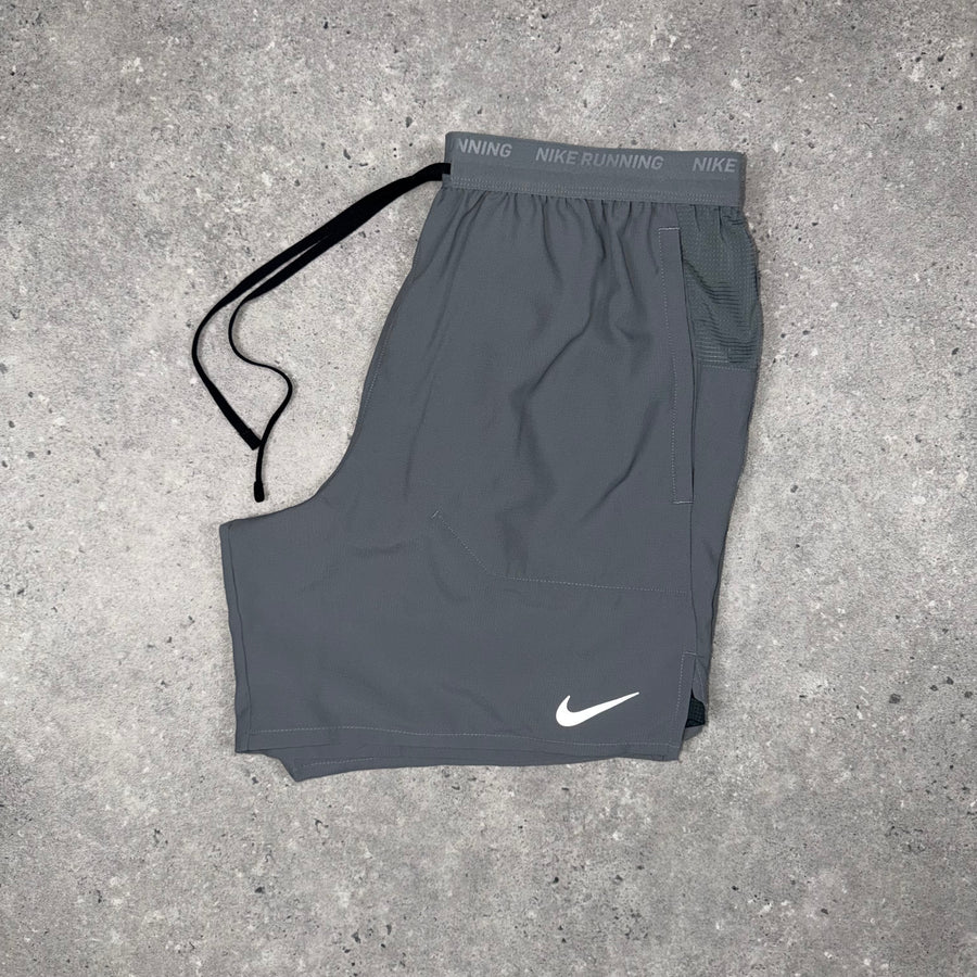 Nike Stride Flex Shorts 'Grey'