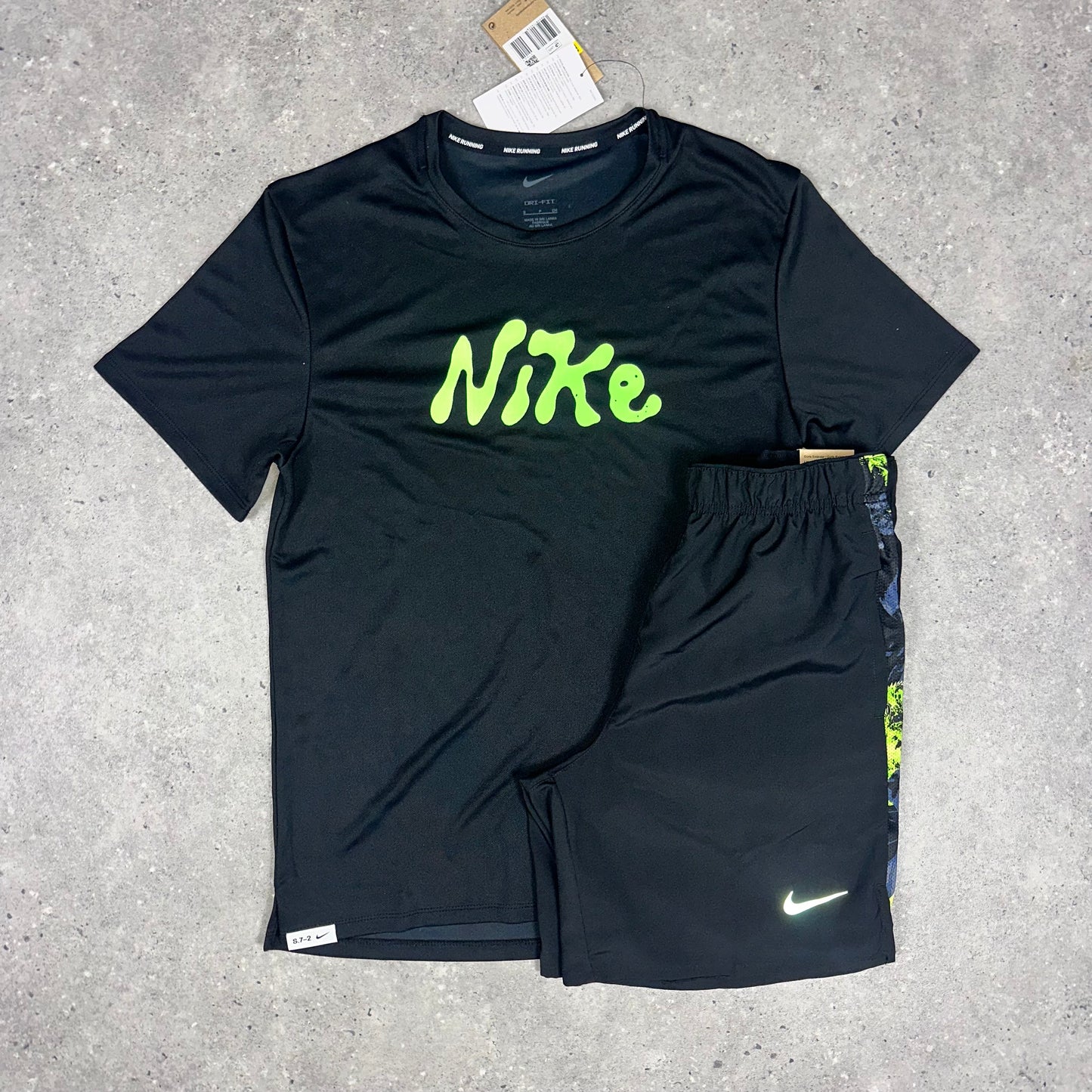 Nike Graffiti Set (Black/Neon)